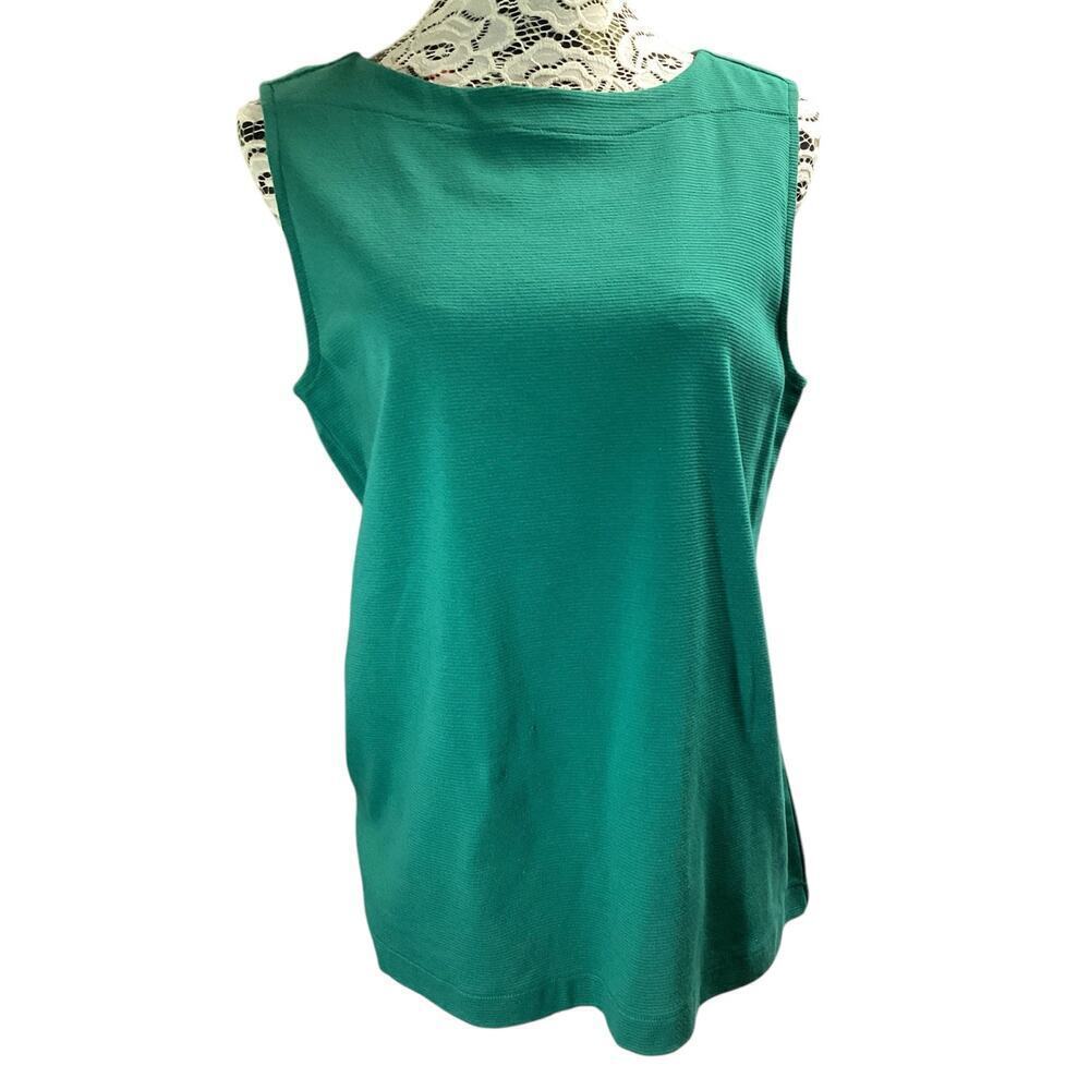 Christopher & Banks sleevelesโ top green back buttons sz L
